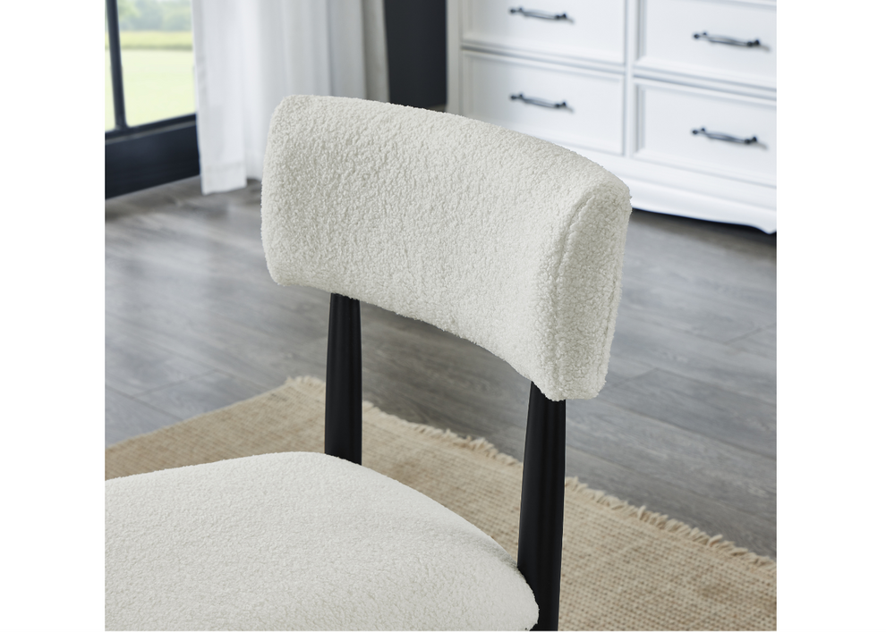 D175 Elan dining set