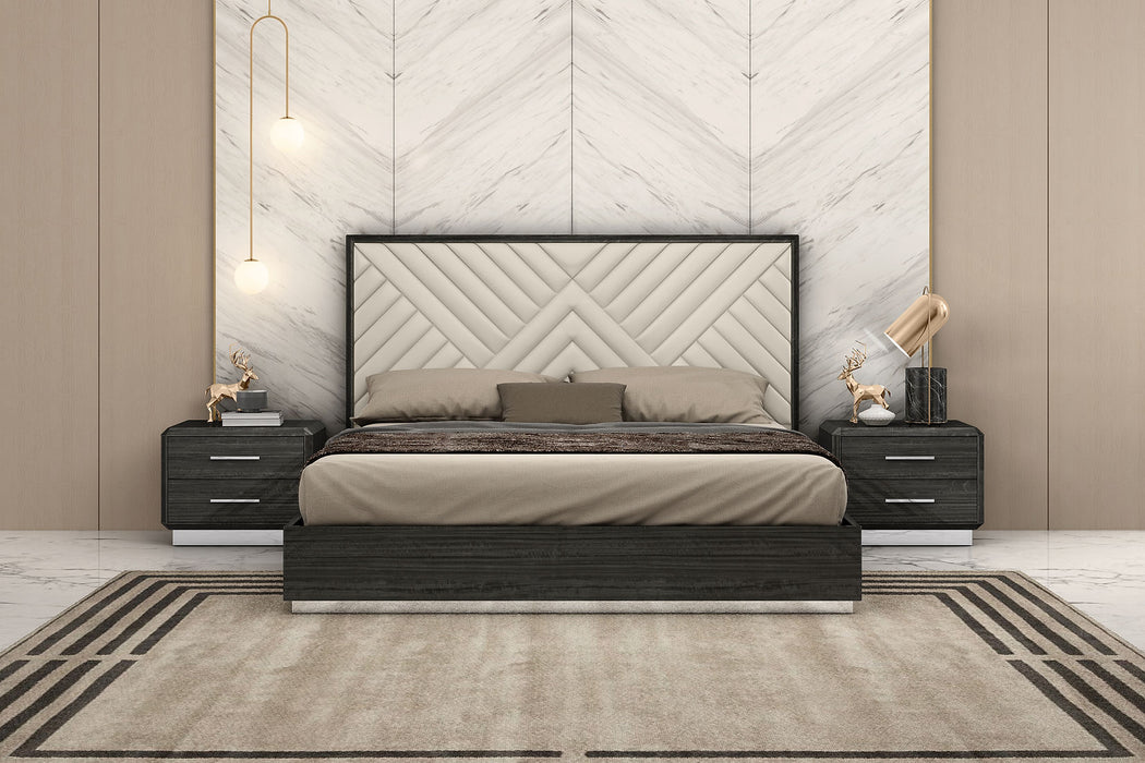 B90 Dion Grey Bedroom Set